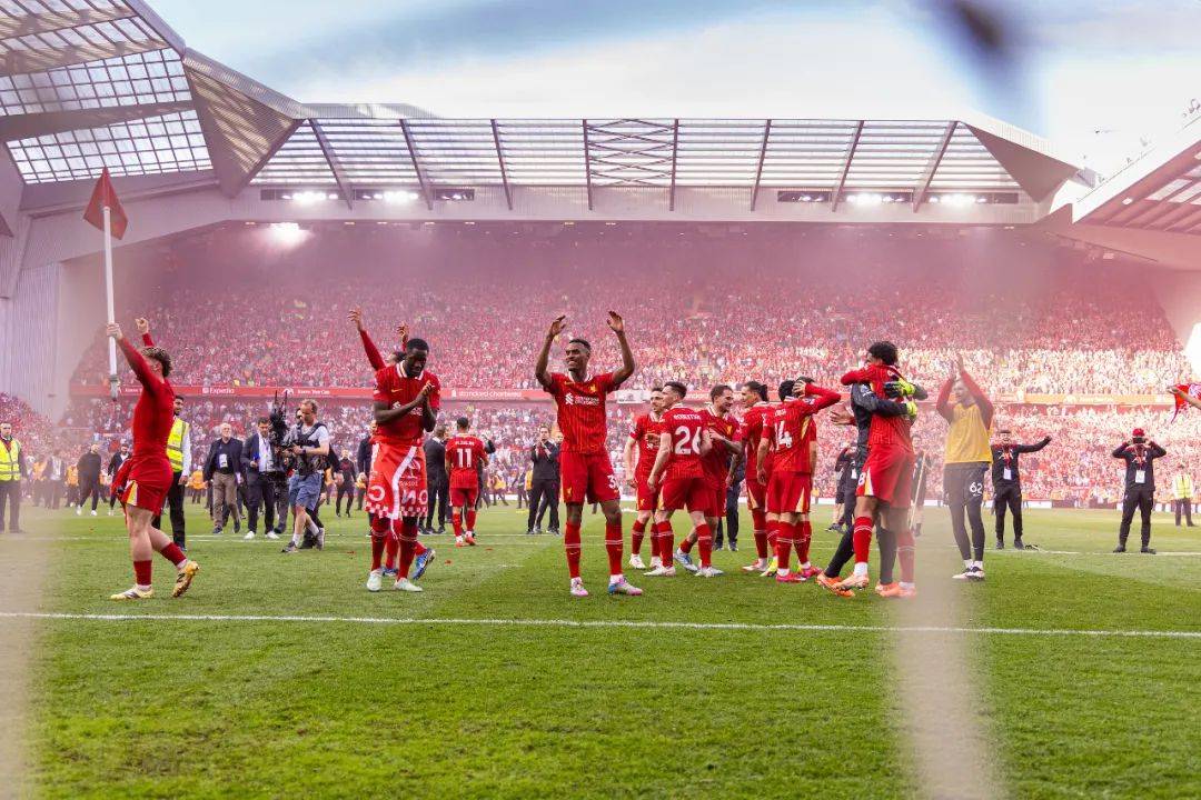 关于红红火火的比赛，球员将为了球迷和胜利全力以赴的信息