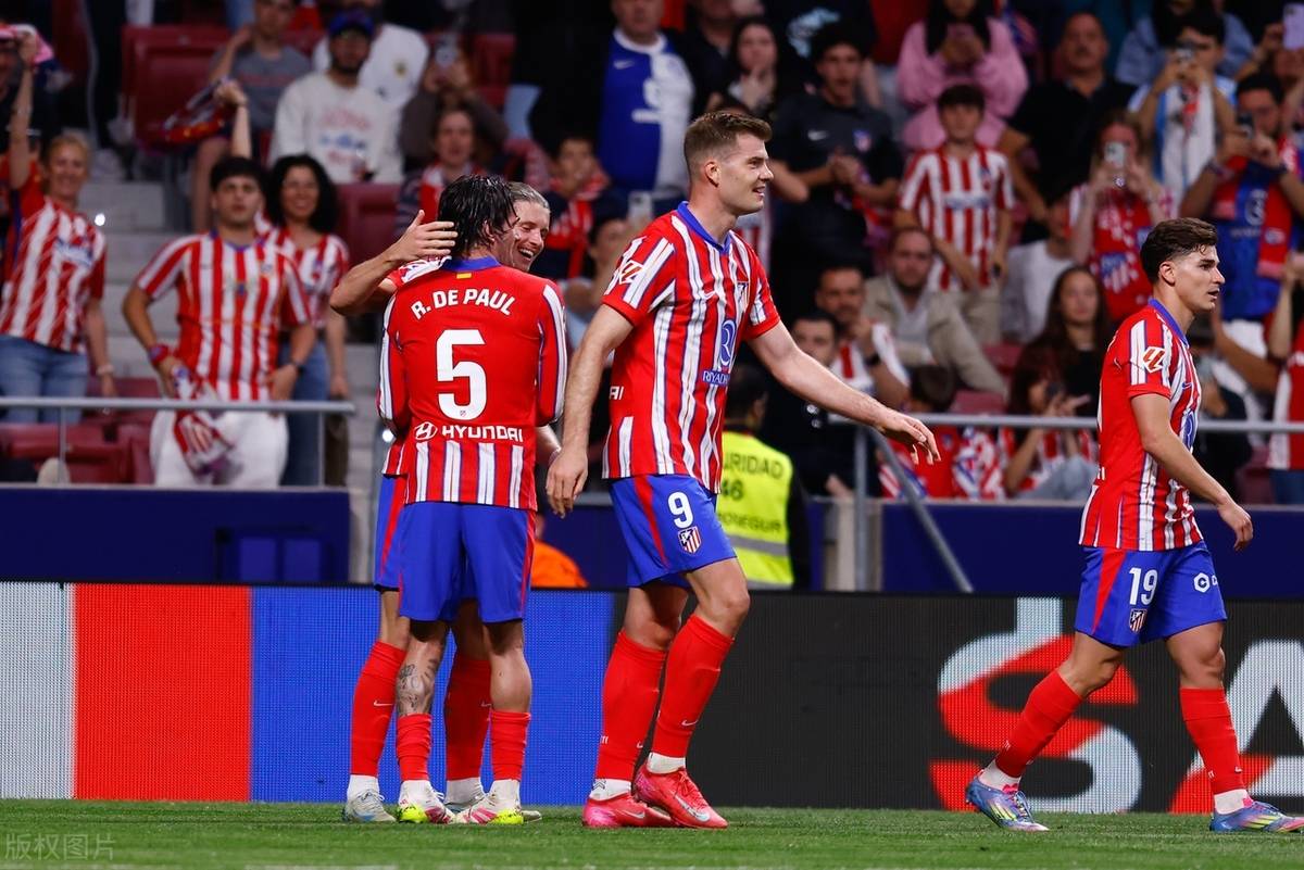 阿苏纳客场战胜皇家社会,提前锁定前四名的简单介绍