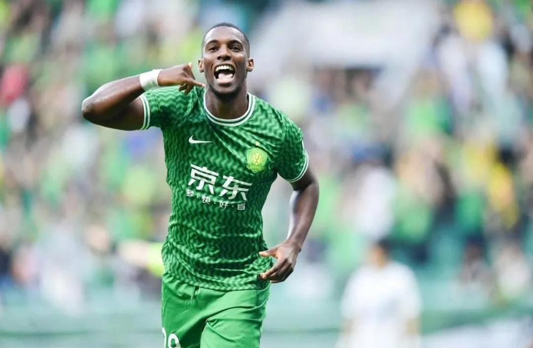 国安新援表现出色,成为球队亮点 国安新援表现出色,成为球队亮点