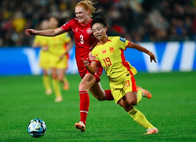 国际赛事独家报道：女足国家队斗志昂扬全力以赴